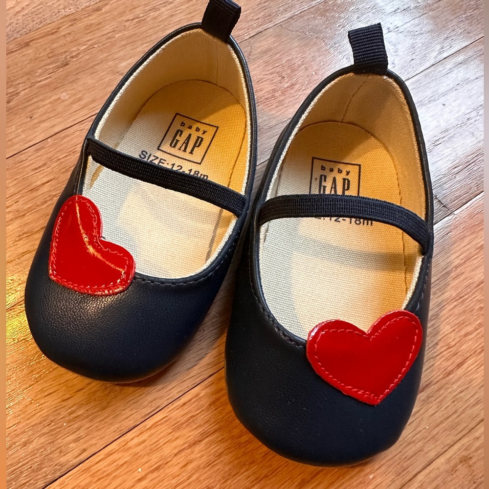 Baby Gap 12-18 months shoes